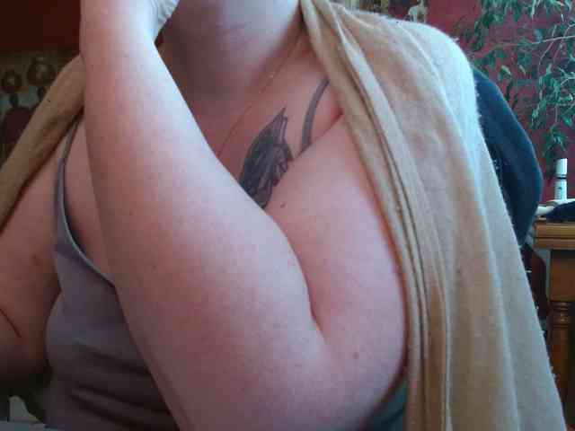 Petitoiseaucoquine webcam