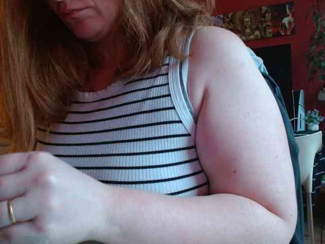 Petitoiseaucoquine webcam