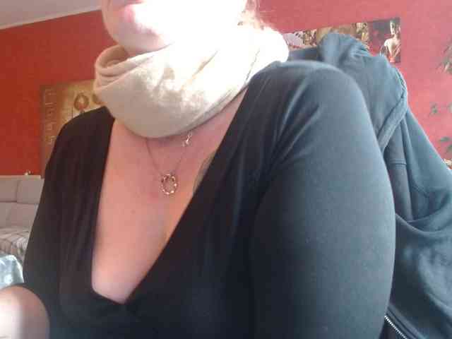 Petitoiseaucoquine webcam