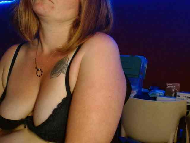 Petitoiseaucoquine webcam