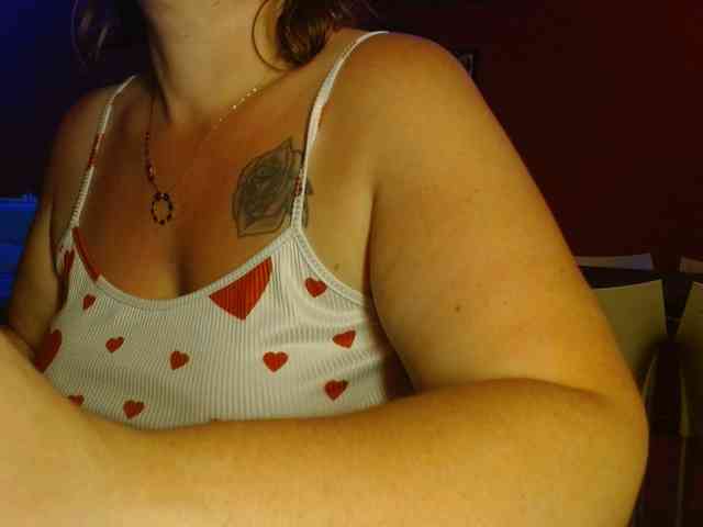 Petitoiseaucoquine webcam