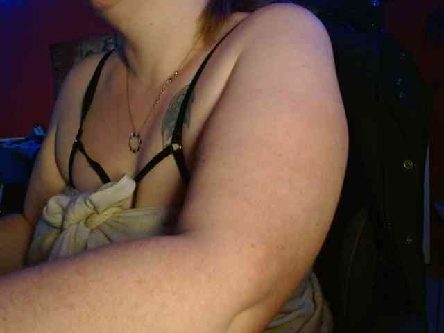 Petitoiseaucoquine webcam