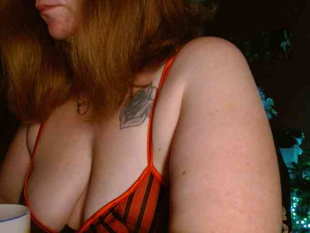 Petitoiseaucoquine webcam