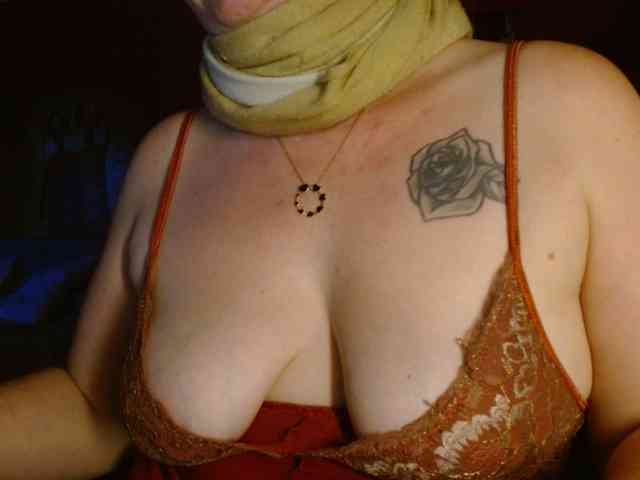 Petitoiseaucoquine webcam