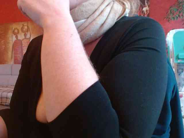 Petitoiseaucoquine webcam