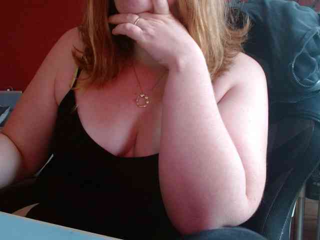 Petitoiseaucoquine webcam