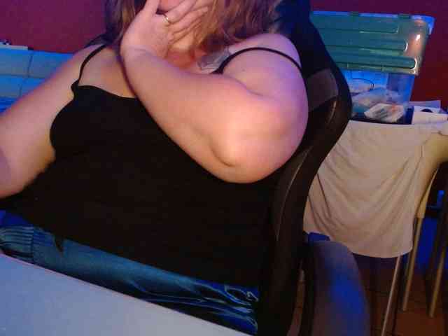 Petitoiseaucoquine webcam