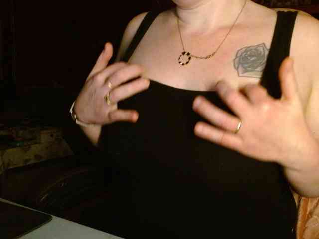 Petitoiseaucoquine webcam