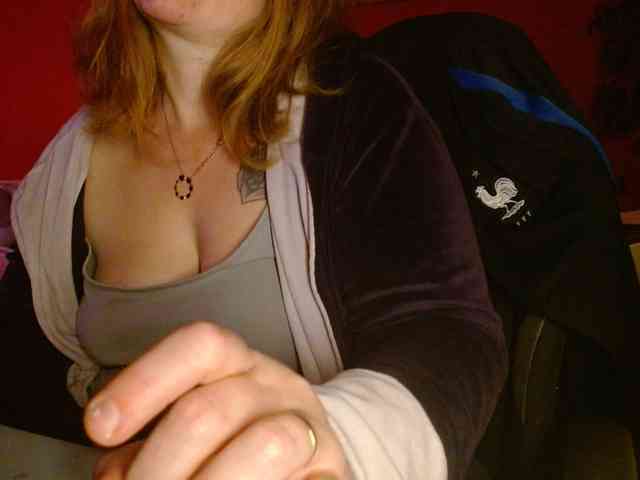 Petitoiseaucoquine webcam