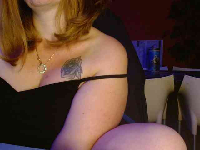 Petitoiseaucoquine webcam