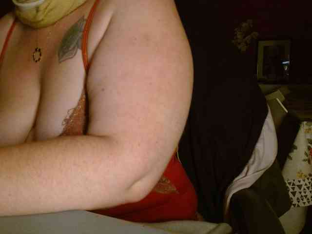 Petitoiseaucoquine webcam