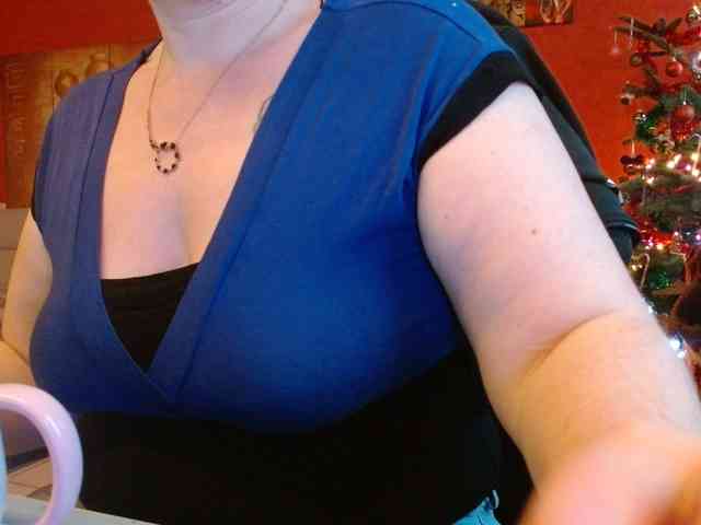 Petitoiseaucoquine webcam