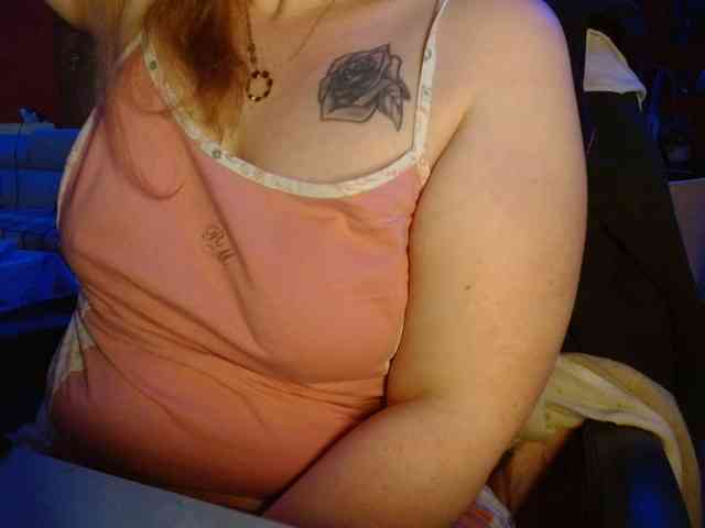 Petitoiseaucoquine webcam