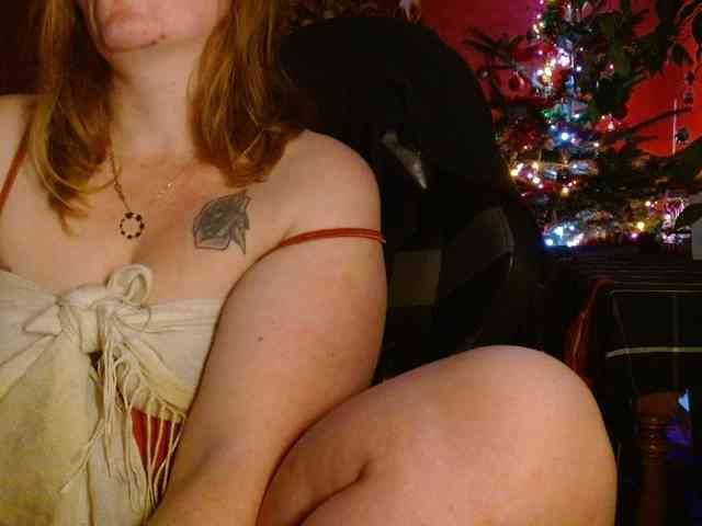 Petitoiseaucoquine webcam