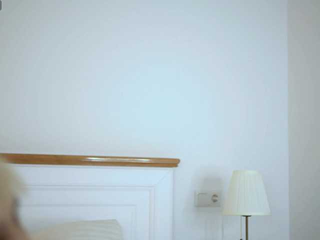 AdelineKing from BongaCams