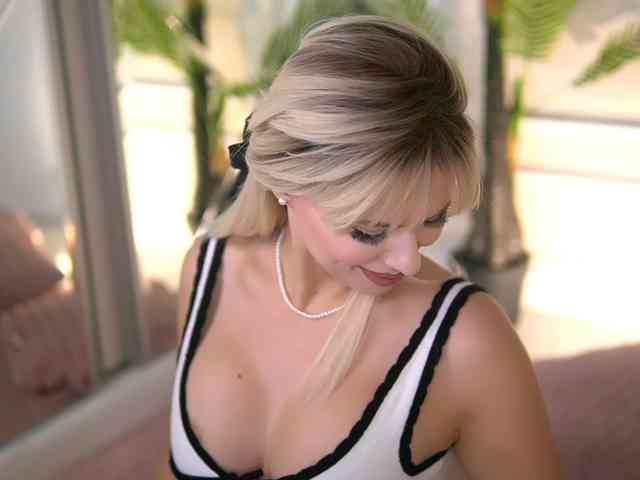 sexcam chat room AdelineKing