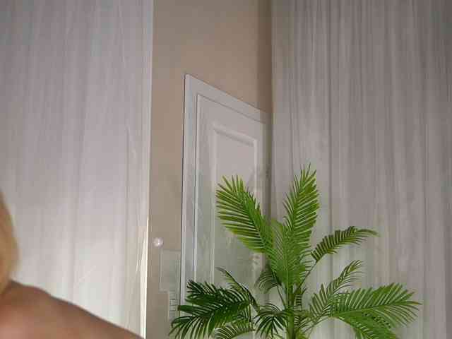 AdelineKing webcam