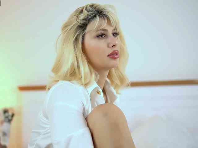 AdelineKing AdelineKing