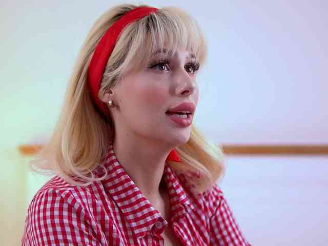 AdelineKing AdelineKing