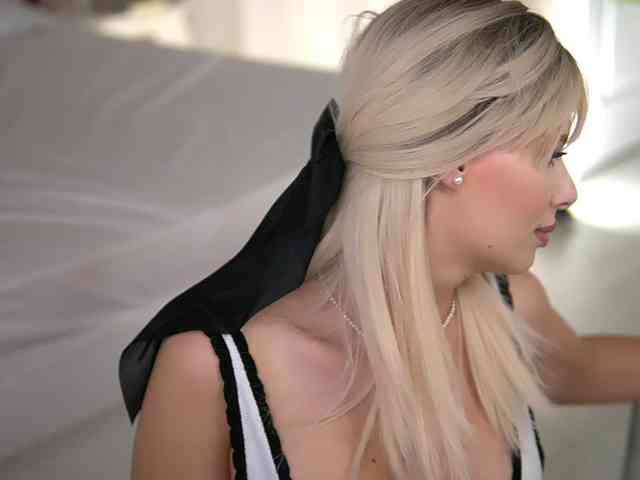 webcam live porn AdelineKing