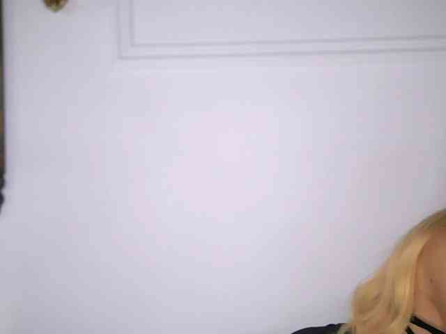 AdelineKing webcam