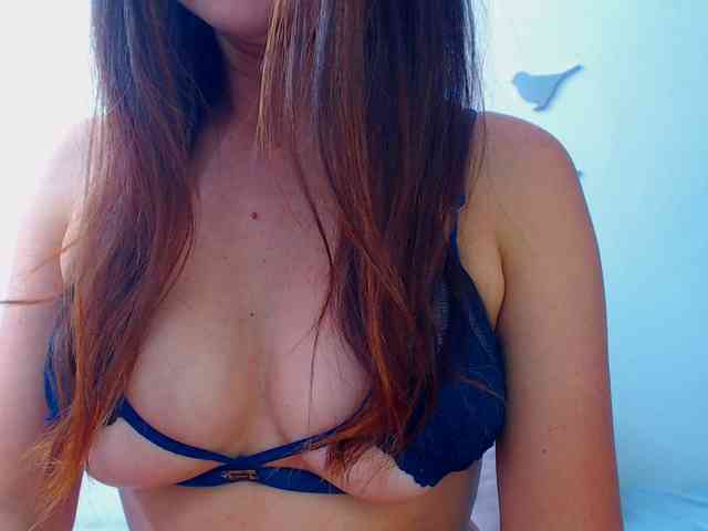 Sofiahotxxx webcam