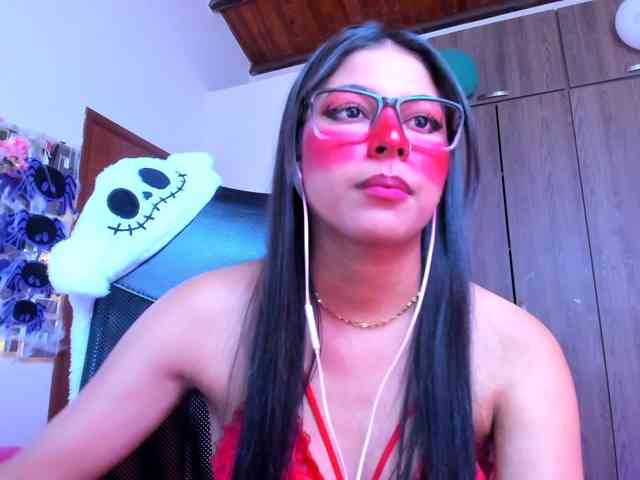 ALYSSON18 webcam