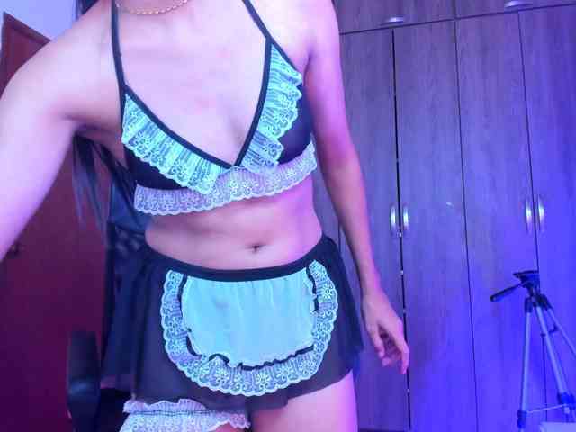 ALYSSON18 webcam