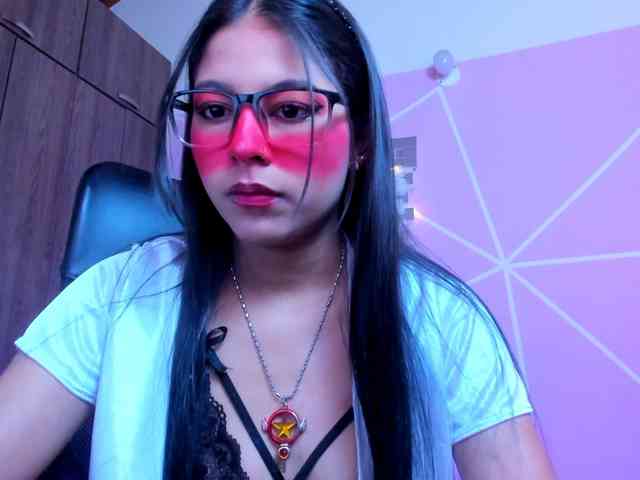 ALYSSON18 webcam