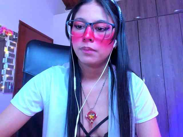 ALYSSON18
