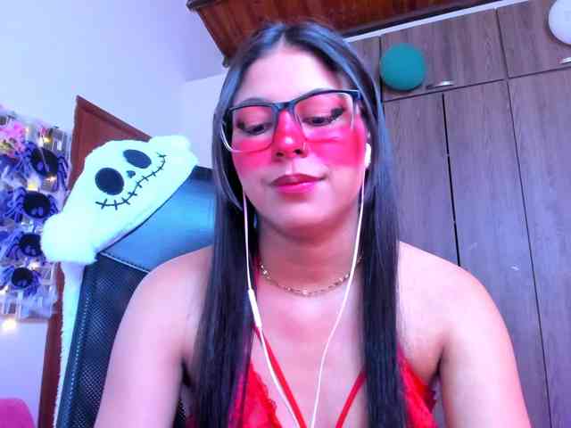 ALYSSON18 webcam