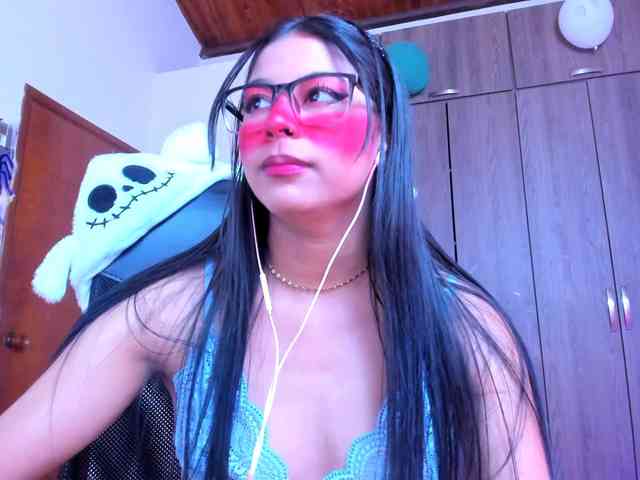ALYSSON18