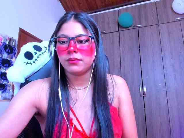ALYSSON18 webcam