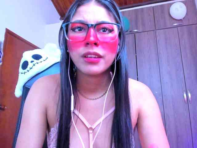 ALYSSON18