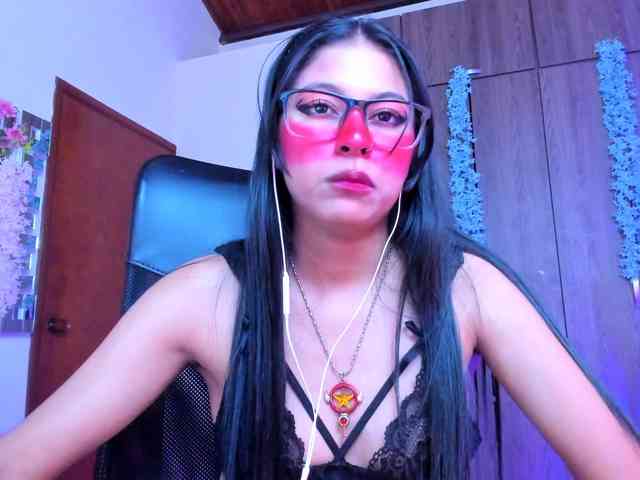 ALYSSON18 webcam
