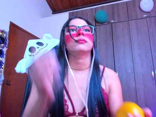 ALYSSON18 webcam