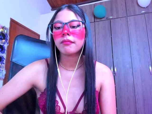 ALYSSON18 ALYSSON18