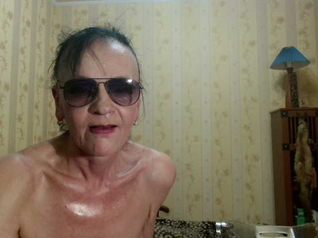 Valenttijm3851's BongaCams show and profile