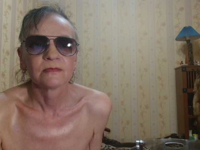 Valenttijm3851's BongaCams show and profile