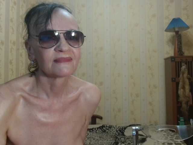 Valenttijm3851's BongaCams show and profile