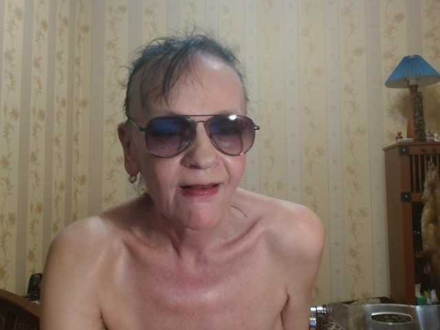 Valenttijm3851's BongaCams show and profile