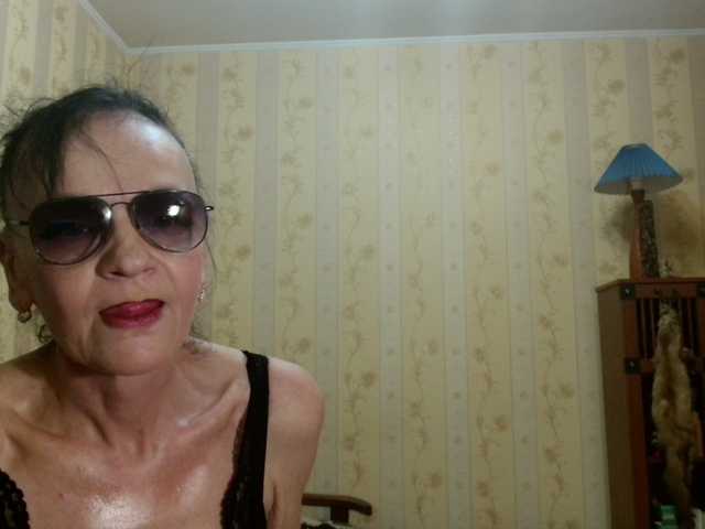 Valenttijm3851's BongaCams show and profile