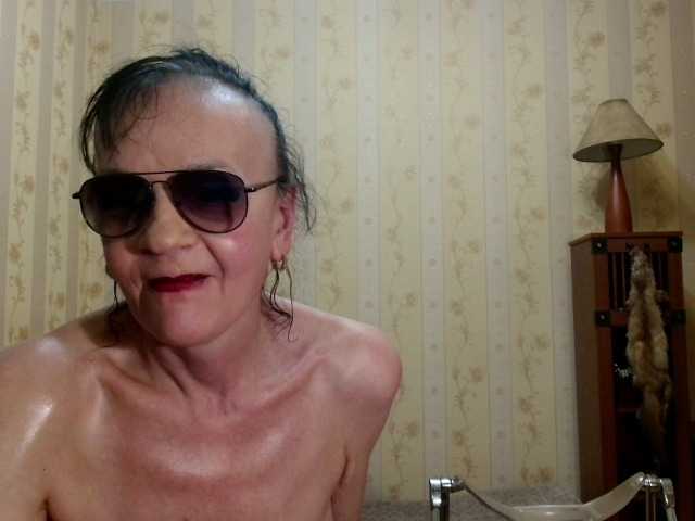 Valenttijm3851's BongaCams show and profile