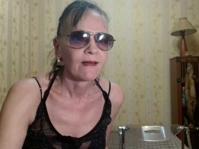 Valenttijm3851's BongaCams show and profile