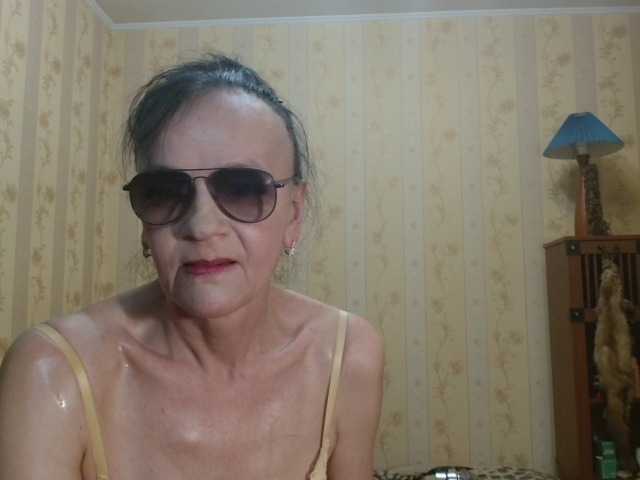 Valenttijm3851's BongaCams show and profile