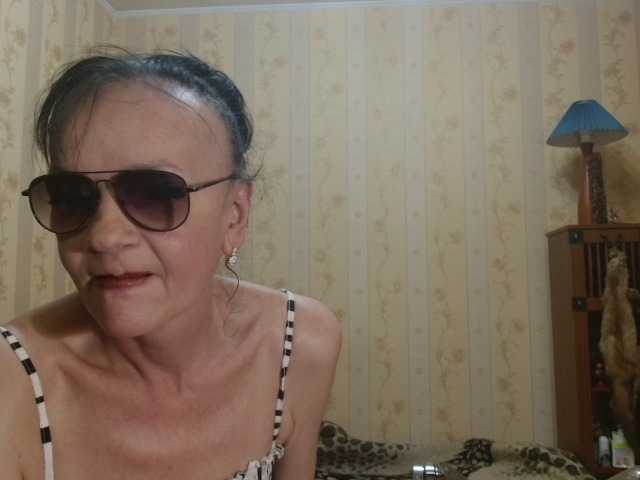 Valenttijm3851's BongaCams show and profile