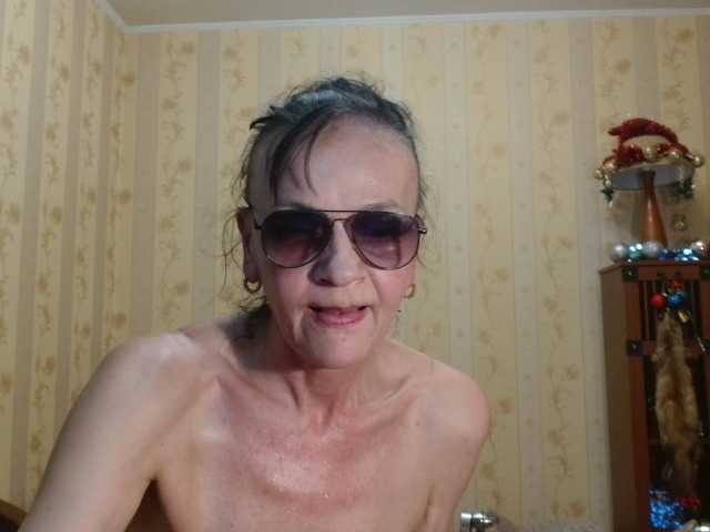 Valenttijm3851's BongaCams show and profile