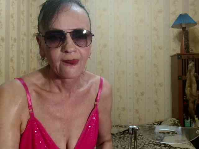 Valenttijm3851 webcam