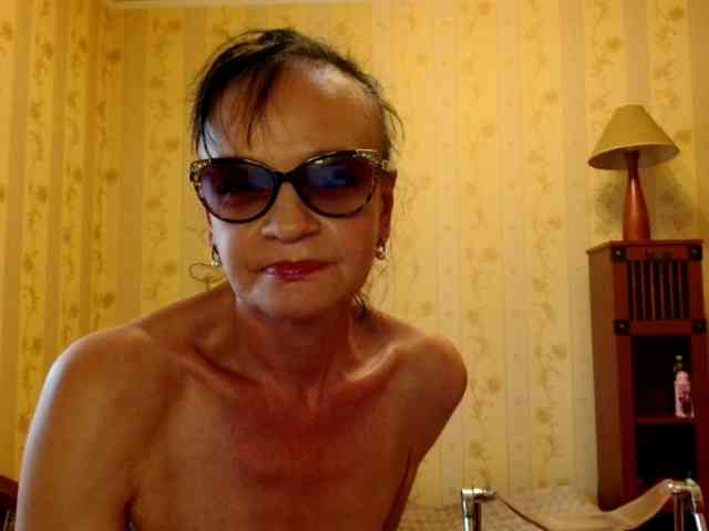 Valenttijm3851 webcam