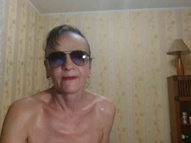 Valenttijm3851 webcam